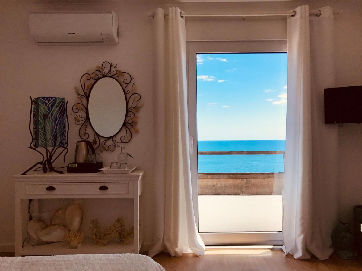 A Villa By The Sea Bed & Breakfast Vila Franca do Campo Exterior foto