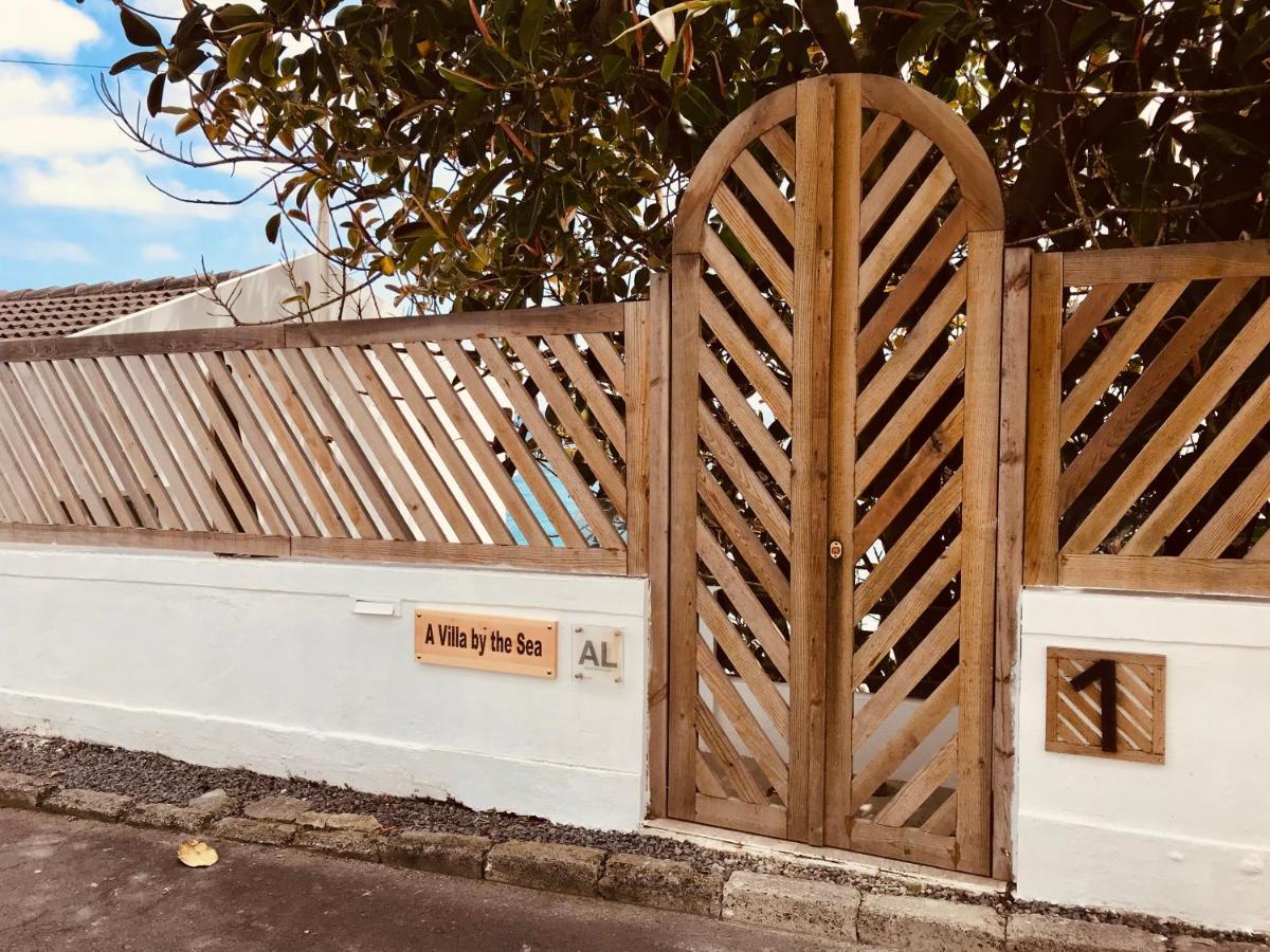A Villa By The Sea Bed & Breakfast Vila Franca do Campo Exterior foto